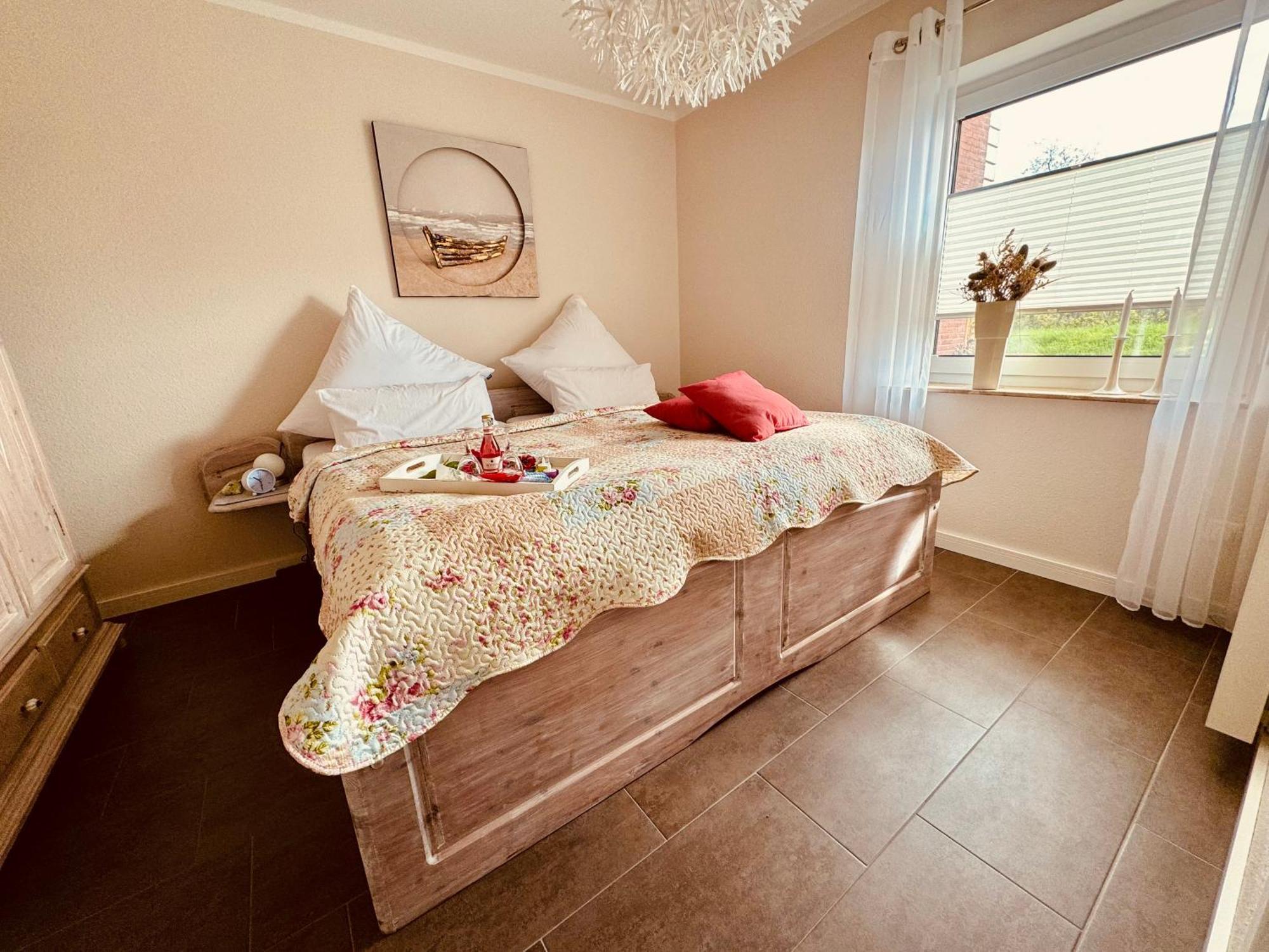 Segelund - Zeit Fuer Uns- Ruhige Und Sonnige Ferienwohnung Mit Terrasse Und Garten Nahe Strand Und Ostsee Schönhagen Buitenkant foto